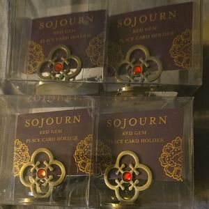 NWOT, Red Gem Place Card Holder Set